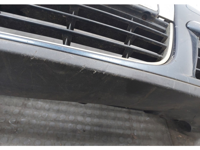 Бампер  Volkswagen Jetta 5 2004-2010 передний   1K0807217E, 1K5853653A, 1K5853761A