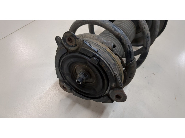 Стойка амортизатора  Nissan Pathfinder 2012-2017      