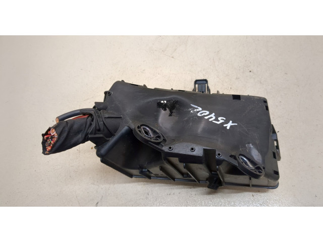 Блок предохранителей Skoda Octavia (A7) 2013-2023