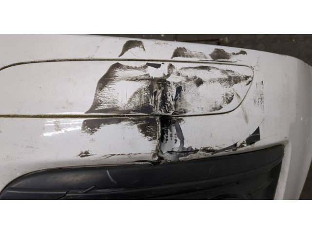 Бампер Volkswagen Golf 5 2003-2009 передний 1K0805903J