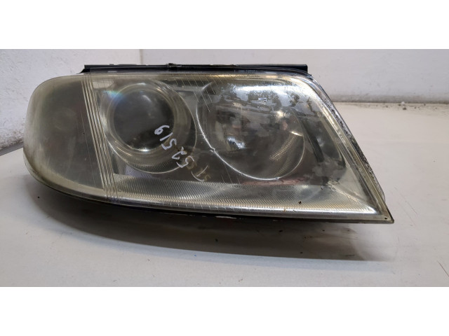 Фара передняя  Volkswagen Passat 5 2000-2005 правая 