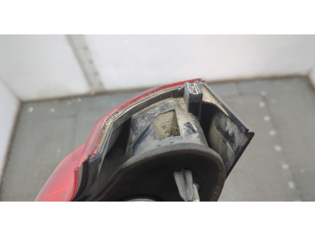 Задний фонарь          