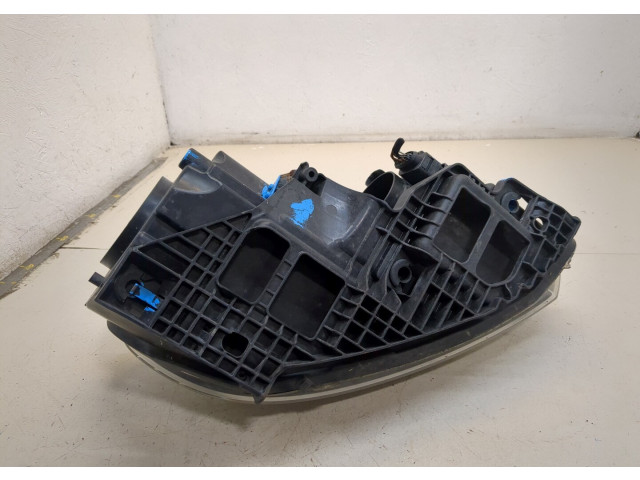 Фара передняя Volkswagen Golf 6 2009-2012 левая