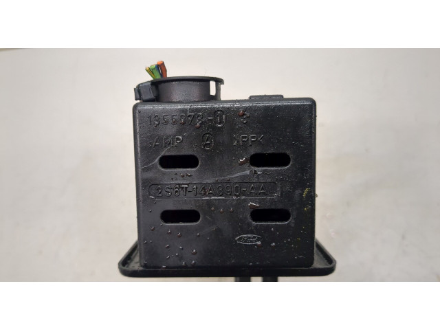 Блок реле  Ford Fusion 2002-2012         