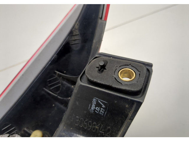 Задний фонарь          