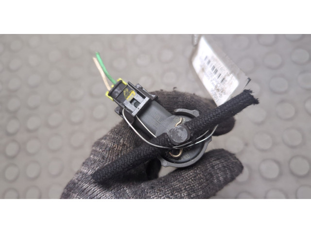 Форсунка топливная  KIA Ceed 2007-2012    0445110320     