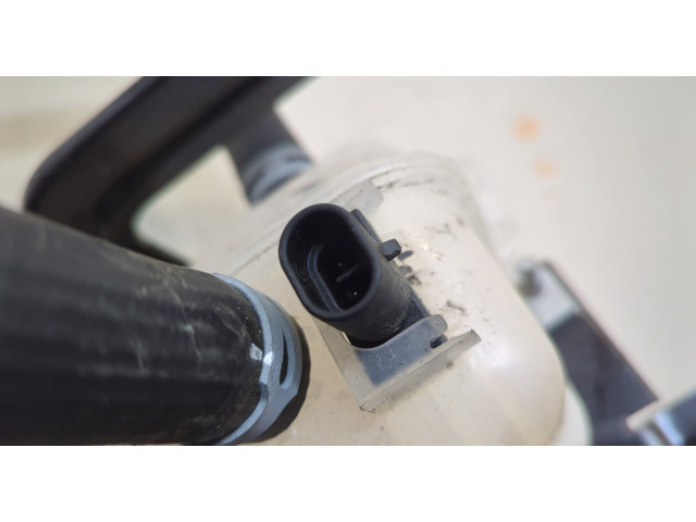 Бачок расширительный  Chevrolet Bolt 2016-2021    