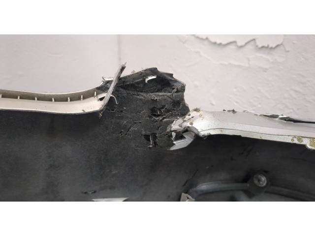 Решетка радиатора  KIA Carens 2006-2012          