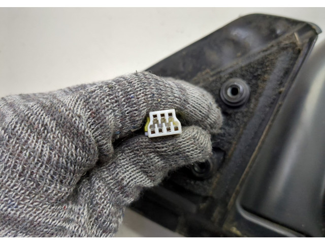 Зеркало боковое Mitsubishi Montero Sport / Pajero Sport 1996-2008 правое MN117934