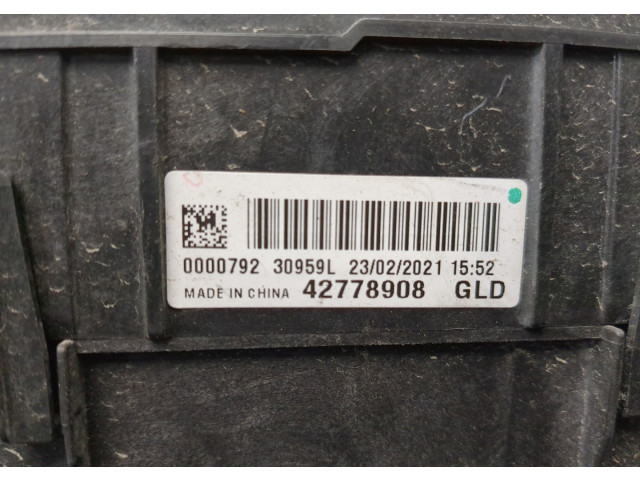 Блок предохранителей  Buick Encore GX 2019-2024      42778908   