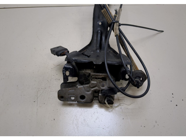 Замок капота Volkswagen Touareg 2007-2010