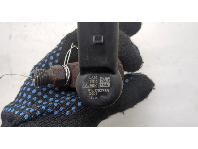 Форсунка топливная  Skoda Fabia 2007-2014    03L130277B     