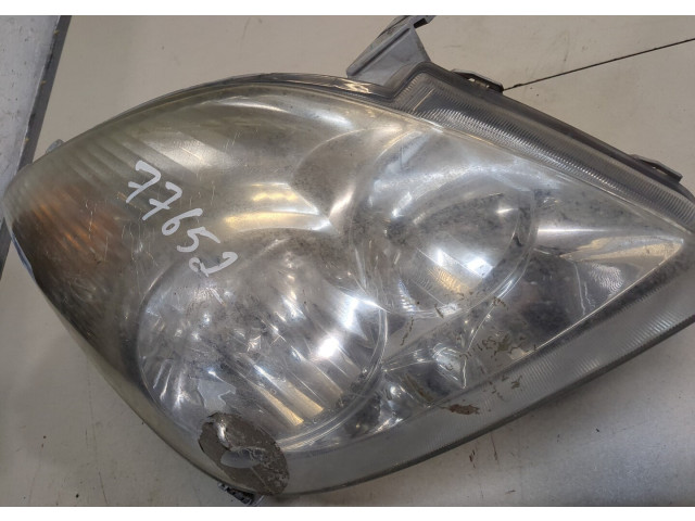 Фара передняя Toyota Corolla Verso 2002-2004 правая