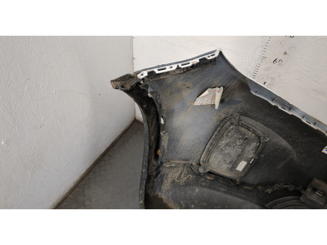 Решетка радиатора  KIA Sorento XM 2009-2021          863501U500, 863501U700