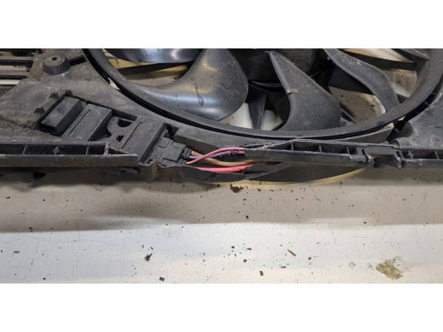 Вентилятор радиатора Audi Q7 2009-2015