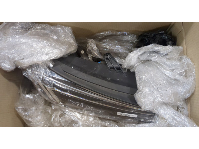 Фара передняя  Opel Mokka 2016-2019 правая 