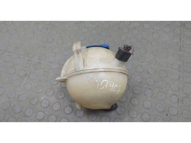 Бачок расширительный  Volkswagen Passat 6 2005-2010 1K0121407A   