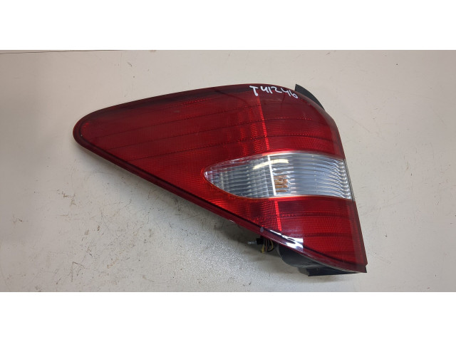 Задний фонарь        SsangYong Rodius 2004-2013 