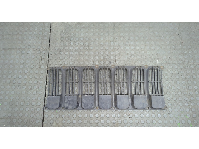 Решетка радиатора  Jeep Compass 2006-2010          