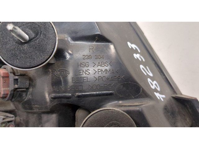 Задний фонарь