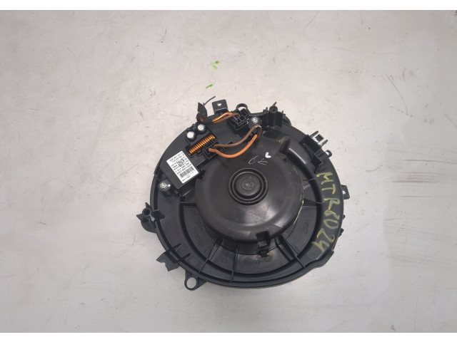 Моторчик печки  Volkswagen Golf 7 2012-2017 5Q2819021B      5Q2819021B   