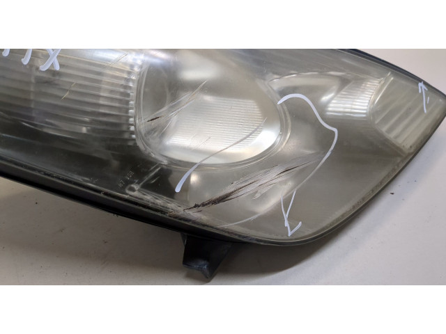 Фара передняя  Toyota Celica 1999-2005 правая 