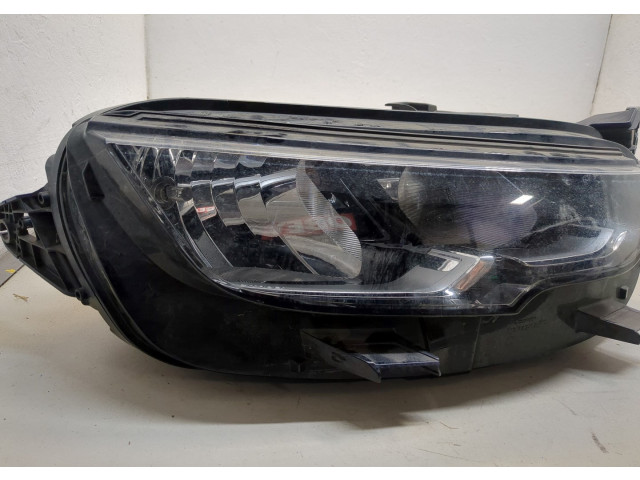 Фара передняя  Citroen C5 Aircross 2018-2025 правая 