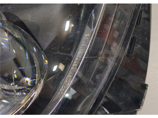 Фара передняя  Mercedes E W213 правая 