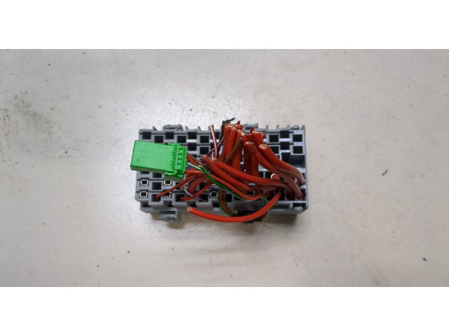 Блок предохранителей Volvo XC90 2002-2006 2.9