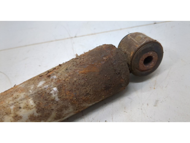 Стойка амортизатора  Jeep Wrangler 2007-2018 68029960aa     