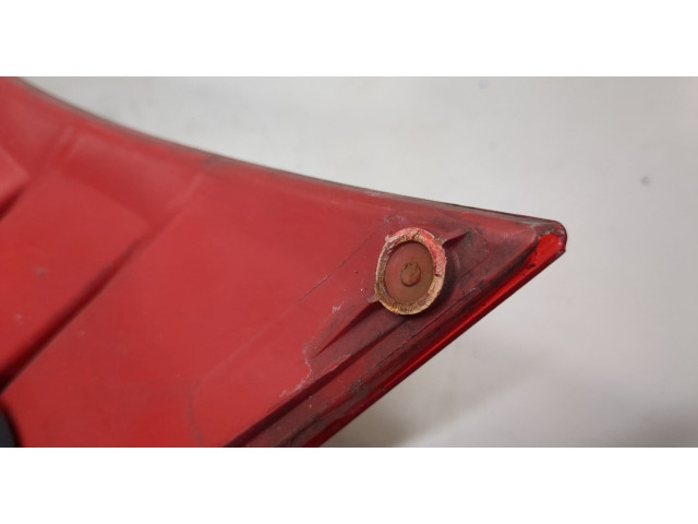 Задний фонарь          