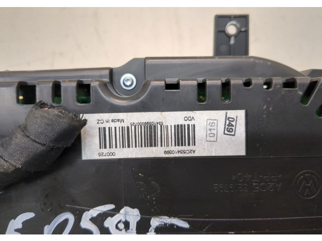 Панель приборов Volkswagen Passat CC 2008-2012 3C8920970P