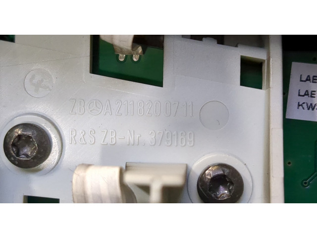 Задний фонарь        Mercedes E W211 2002-2009 