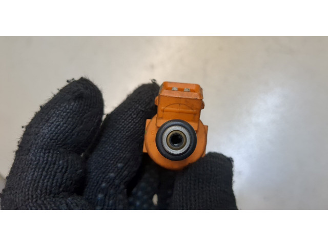 Форсунка топливная  Fiat Punto 1999-2003         