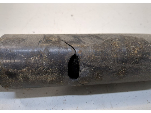 Стойка амортизатора  Volkswagen Golf 4 1997-2005      