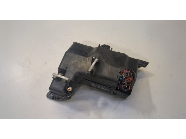 Блок предохранителей Mitsubishi Pajero Pinin MR490914 2