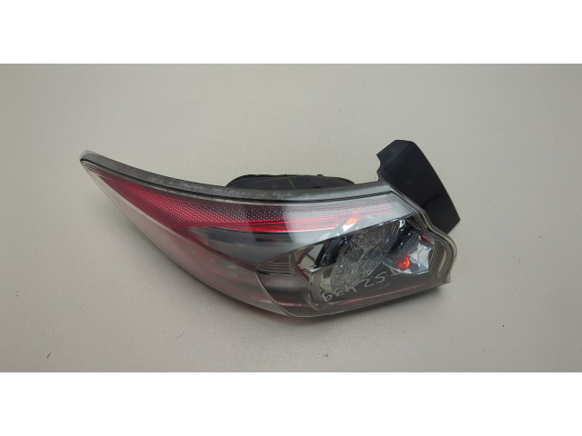 Задний фонарь