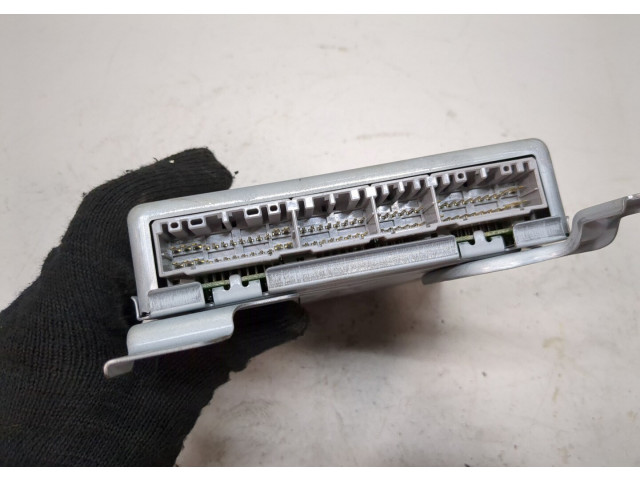 Блок управления двигателем Jaguar XJ 1997–2003