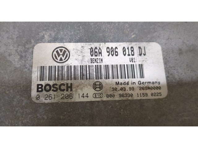 Блок управления двигателем Skoda Octavia Tour 1996-2000