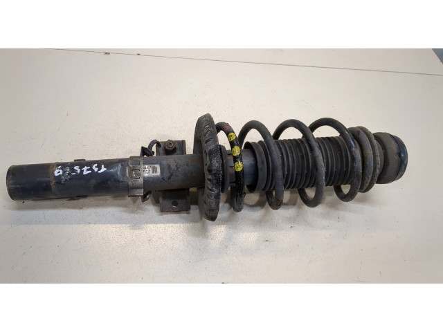 Стойка амортизатора Skoda Fabia 2010-2014 1.6 дизель