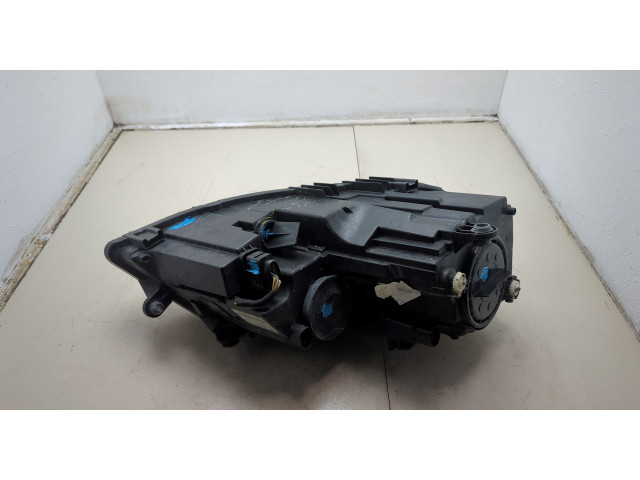 Фара передняя  Volkswagen Jetta 6 2010-2018 левая 