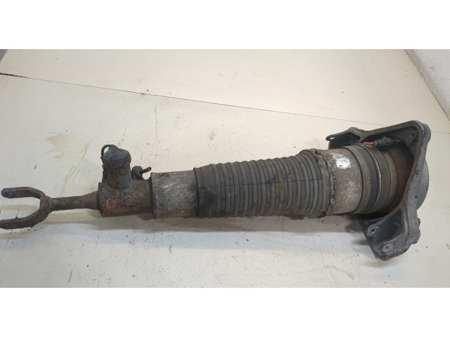 Стойка амортизатора Audi A6 (C6) Allroad 2006-2011