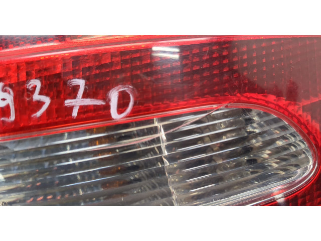 Задний фонарь 8X2313404BC