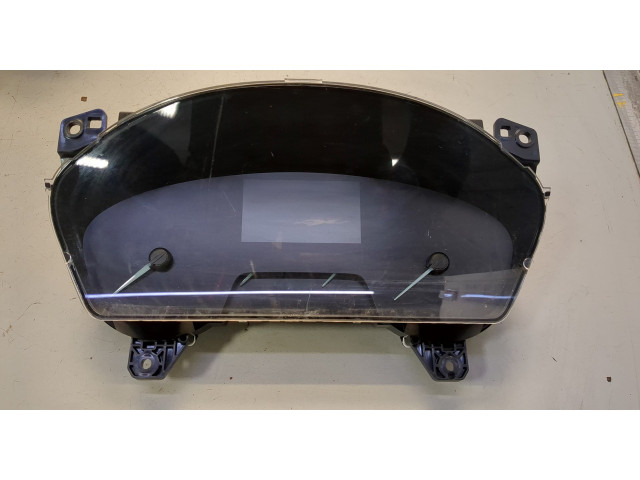 Панель приборов  Ford Escape 2019-2022       LJ6T10849BAG     