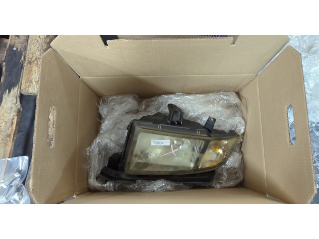 Фара передняя  Honda Ridgeline 2005-2014 левая 