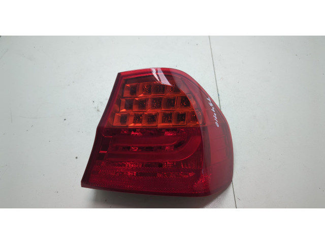 Задний фонарь