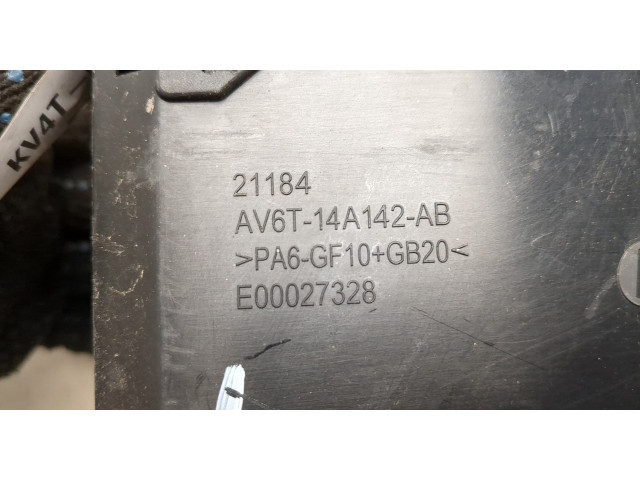 Блок предохранителей  Ford Kuga 2016-2019         