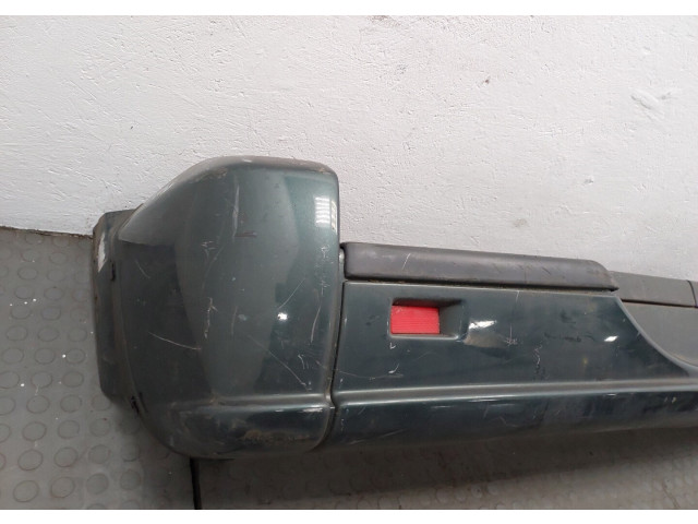 Бампер  Jeep Liberty 2002-2006 задний   