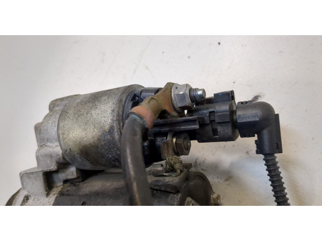 Стартер  Skoda Fabia 2007-2010 1.2     