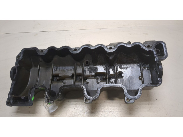 Клапанная крышка двигателя ДВС  Mercedes ML W163 1998-2004 3.7     